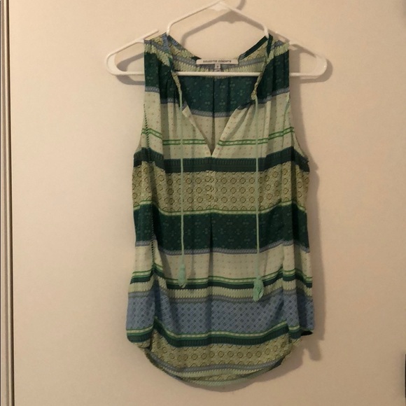 Tasseled tunic top - Picture 2 of 3